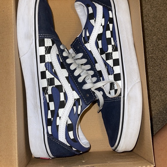 Old Sokol Vans ( checker flame navy blue) - Picture 7 of 7